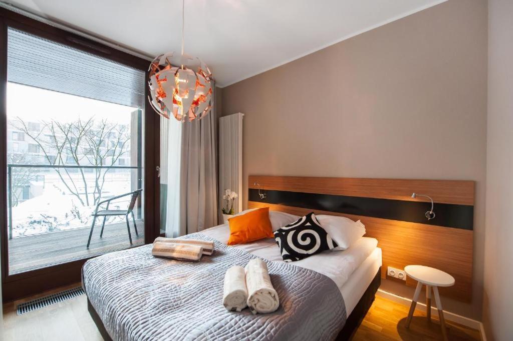 Deluxe Apartments Free Parking Варшава Экстерьер фото